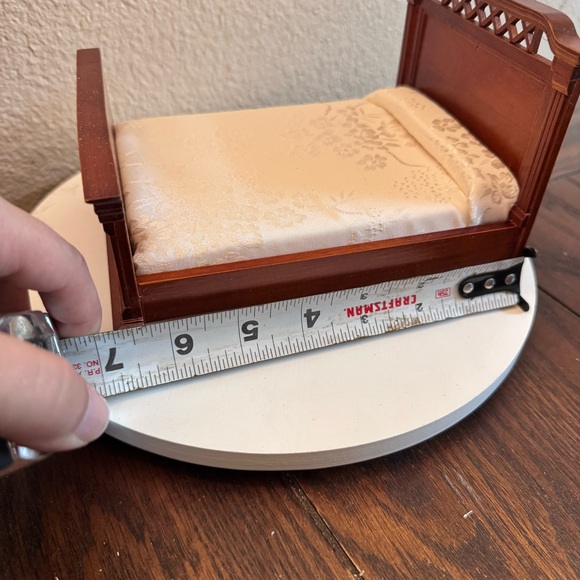 Vintage dollhouse Miniature furniture lattice design bed - Picture 6 of 6